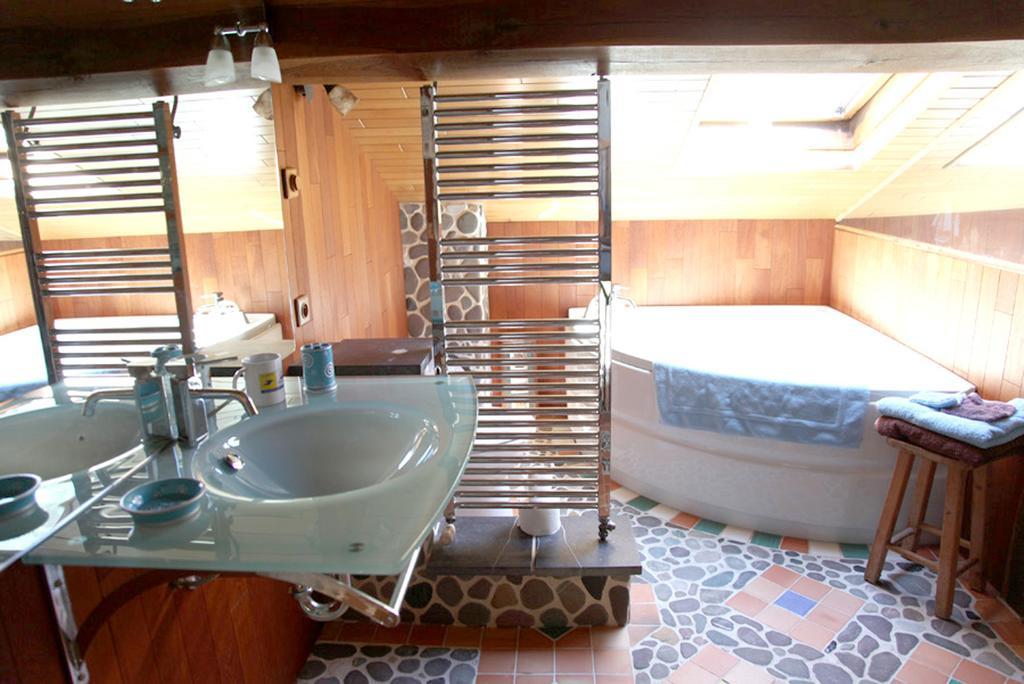 Bed and Breakfast La Citadelle D'Hututu Avesnes-sur-Helpe Pokoj fotografie