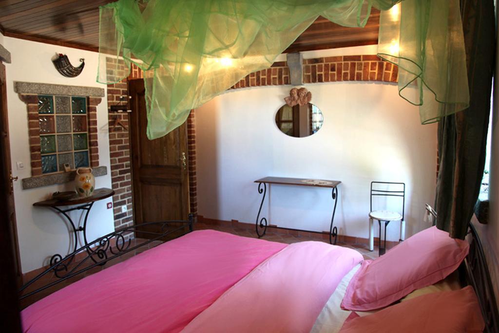 Bed and Breakfast La Citadelle D'Hututu Avesnes-sur-Helpe Pokoj fotografie